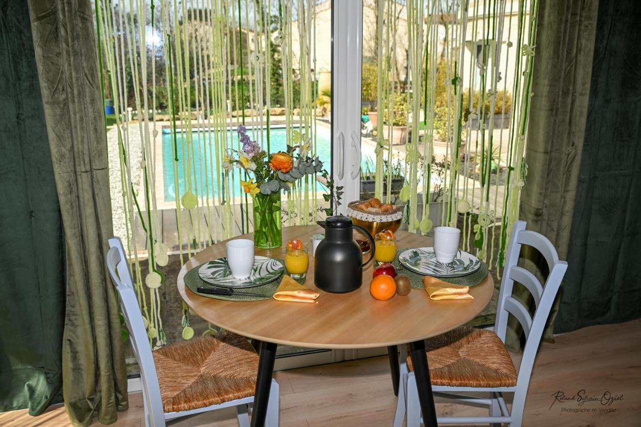 Bed and Breakfast Casa Upupa à Montreuil  Extérieur photo
